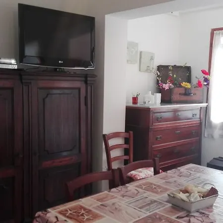 Pozzo Al Moro * מרינה די קמפו